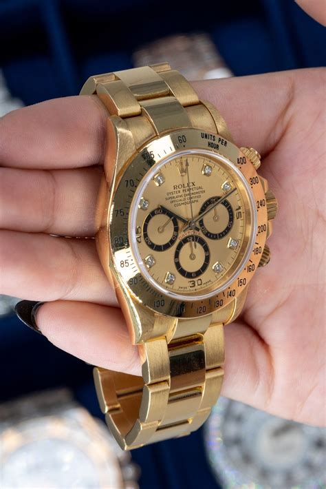 gold men rolex daytona|rolex daytona full gold.